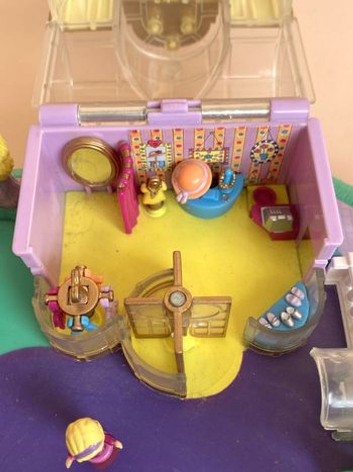 Polly Pocket Magical Movin’ Pollyville 1996 - photo numéro 5