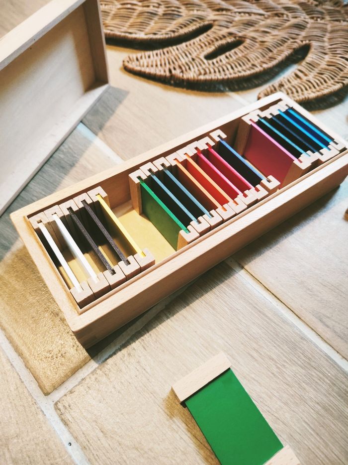 🌈Coffret planchettes/ planches en bois Apprendre à trier les couleurs Montessori - photo numéro 2