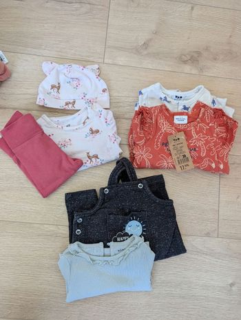 Lot 1 mois fille