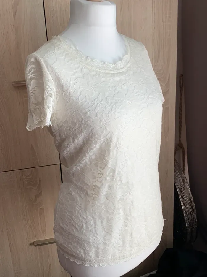 Haut dentelle blanc crème Lola & Liza t44😺 - photo numéro 4