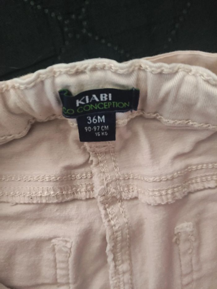 Lot de 3 pantalons. 2 et 3 ans - photo numéro 3