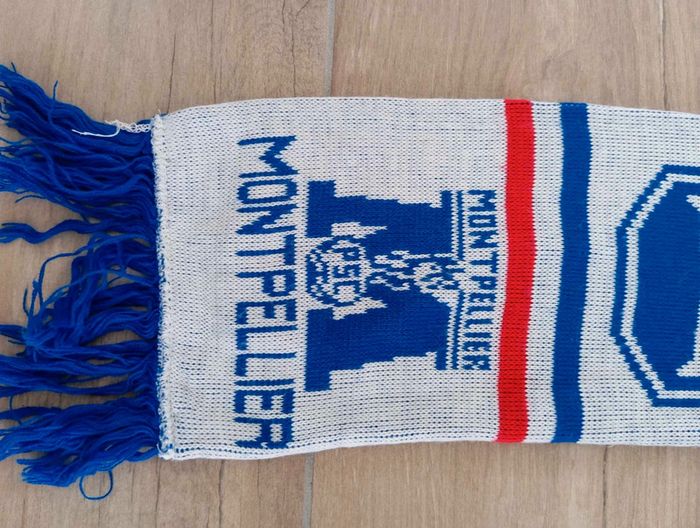 Écharpe vintage de Montpellier - photo numéro 2