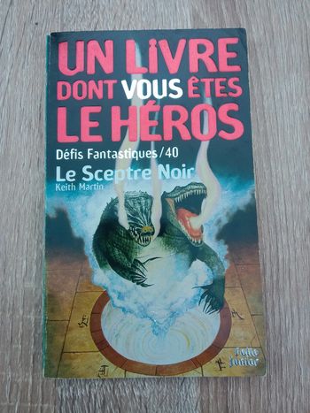 Keith Martin 📚 Défis fantastiques/40 Le spectre noir Lvdelh