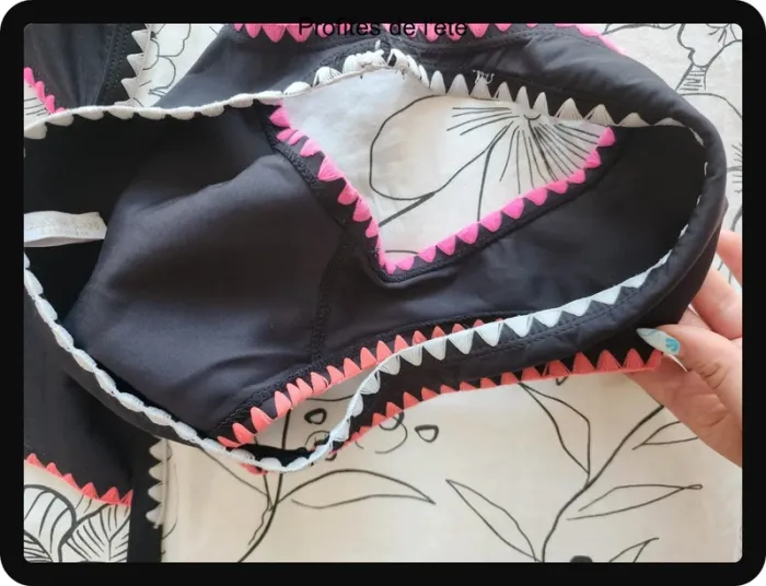 Ensemble Maillot de bain 2 pièces noir et rose - photo numéro 4
