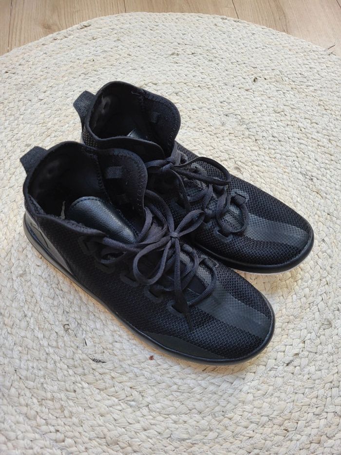 Baskets taille 44