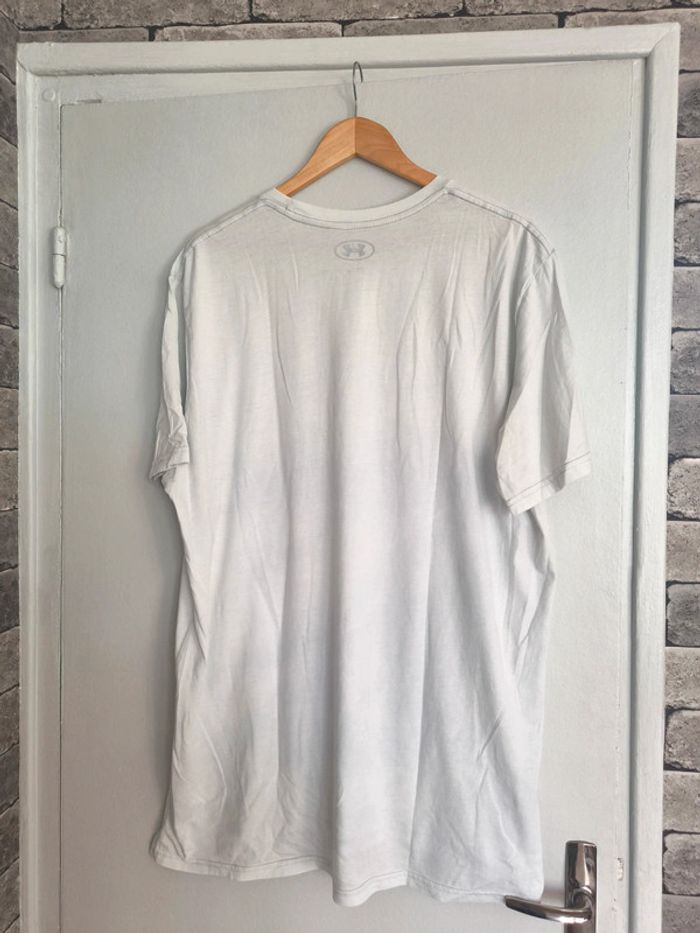 Tee shirt bleu très clair under armour taille XXL - photo numéro 4