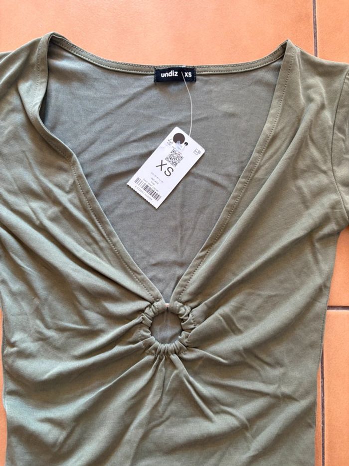 T shirt femme XS - photo numéro 4