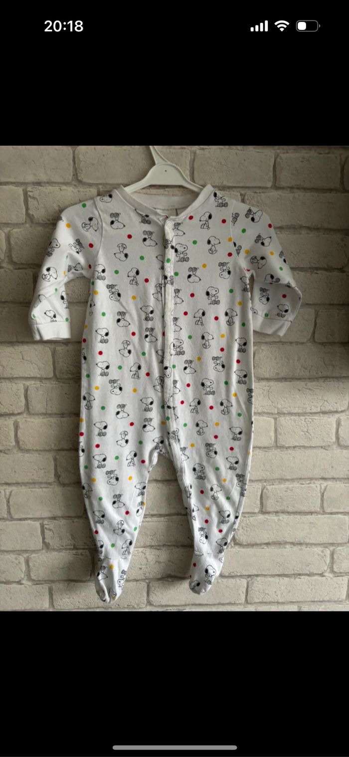 Pyjama H&M taille 4 - 6 mois