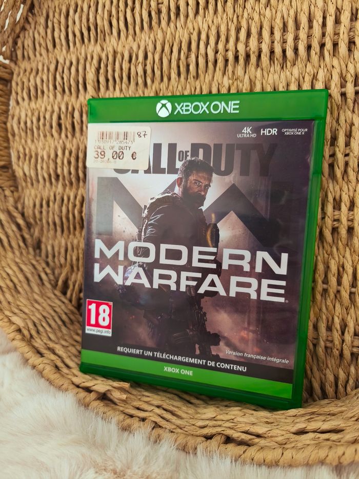 Modern Warfare • Xbox Serie X - photo numéro 1