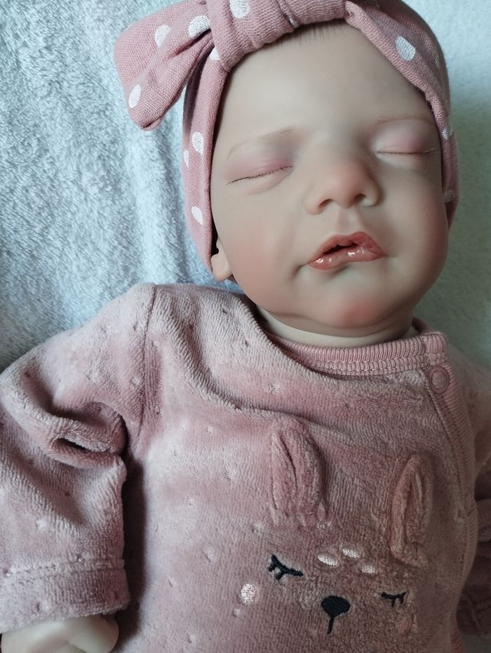 Bébé reborn - photo numéro 3