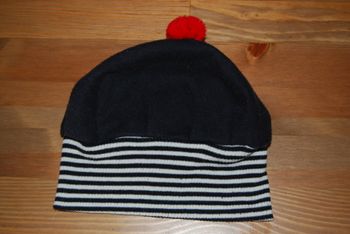 Bonnet d'hiver marin made in france Taille 6 mois