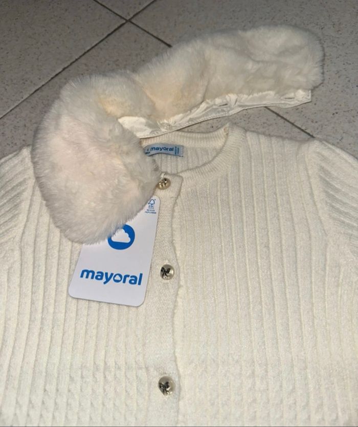 Lot de gilets filles gris écru Mayoral 6 ans - photo numéro 9