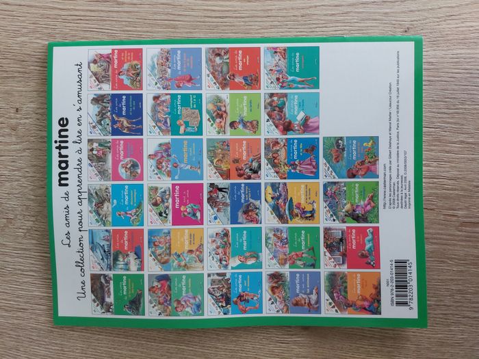 Livre d'autocollants Les amis de Martine et les animaux des bois - photo numéro 2