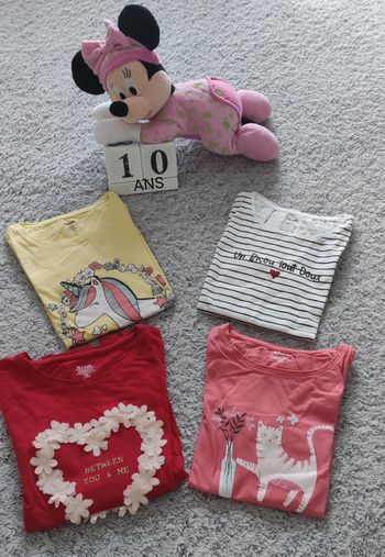 T-shirts manches longues T :10ans