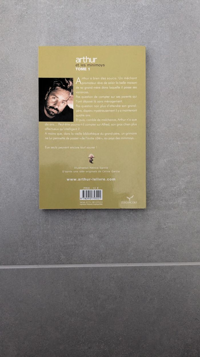 Livre Arthur et les minimoys - photo numéro 2