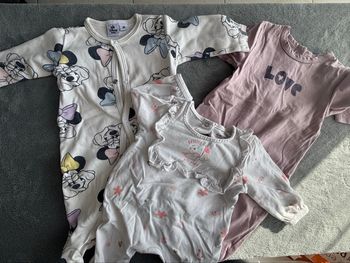 Lot pyjamas