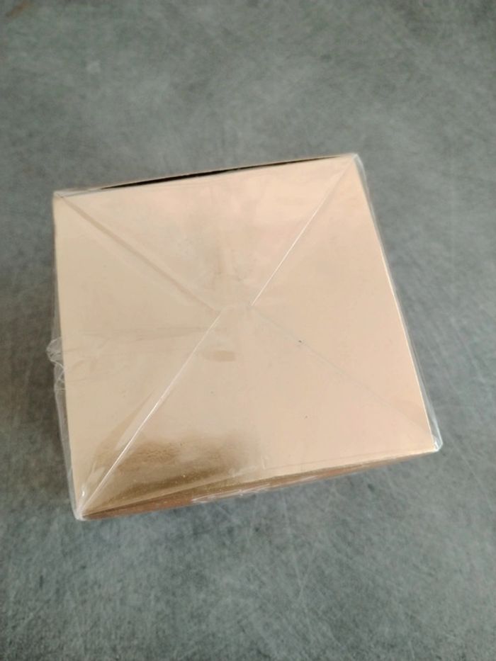 Eau de parfum neuf Lady million - photo numéro 4