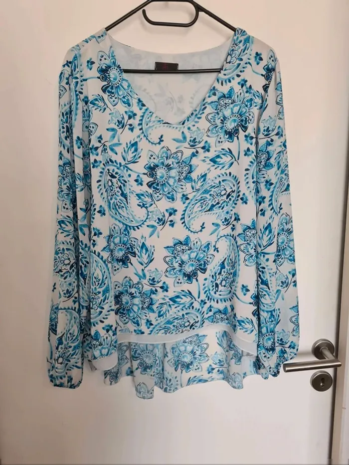 Blouse légere taille 48