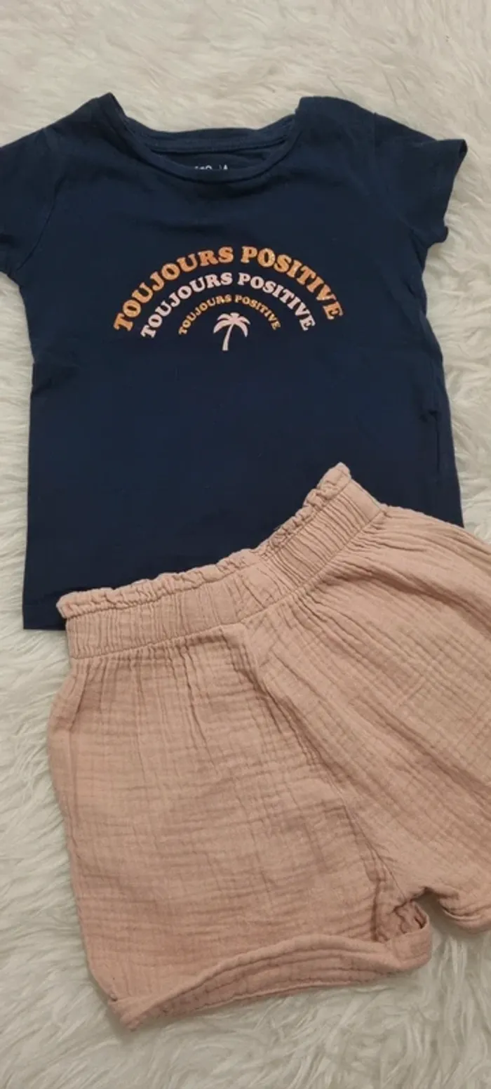 Ensemble Short + haut - photo numéro 2
