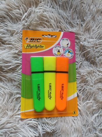 Surligneur Bic fluo highlighter 