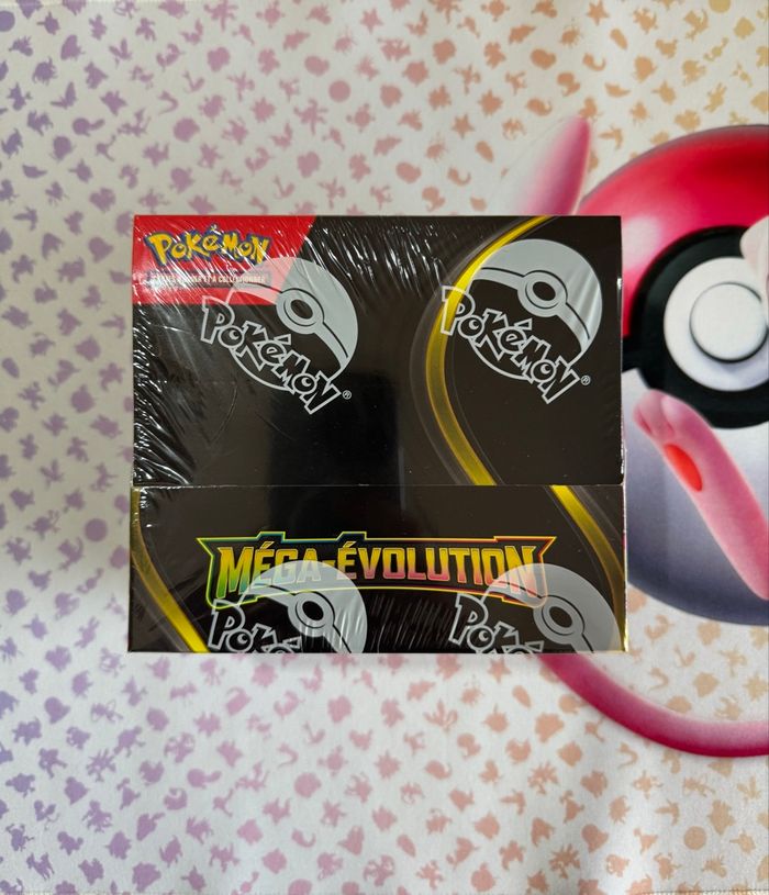 Pokémon Display Méga Évolution *Défaut de scellé*