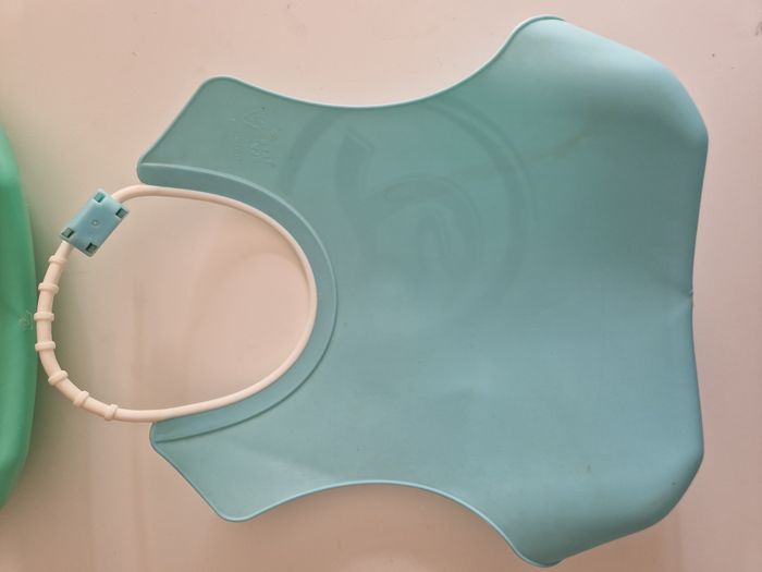 lot de 2 bavoirs rigides Twistshake - photo numéro 6