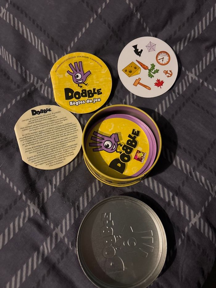 jeu dobble à partir de 6 ans - photo numéro 2