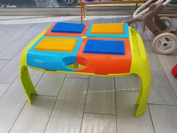 Table de construction Bloko servi 1 fois comme neuf