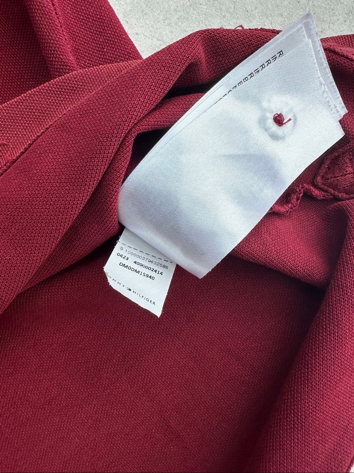 Polo Tommy Jeans rouge classique 👕 - photo numéro 5