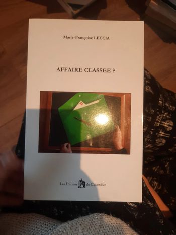 Livre les éditions du colombier p j