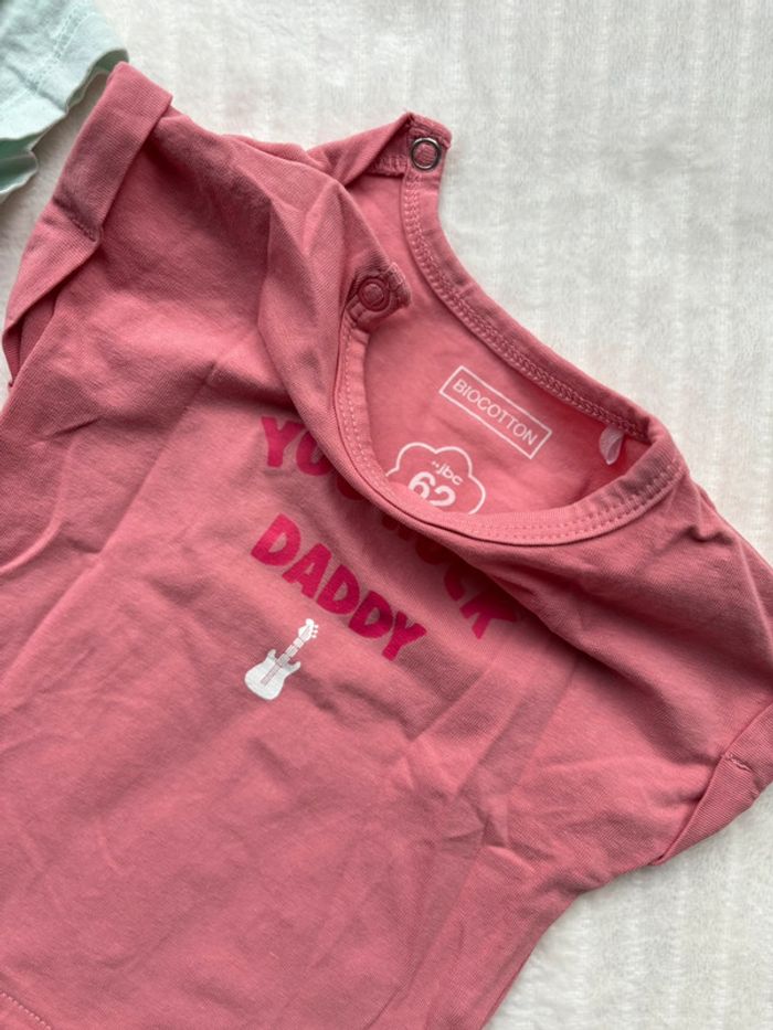 Lot de deux t-shirt TAO et JBC - taille 62 - photo numéro 3