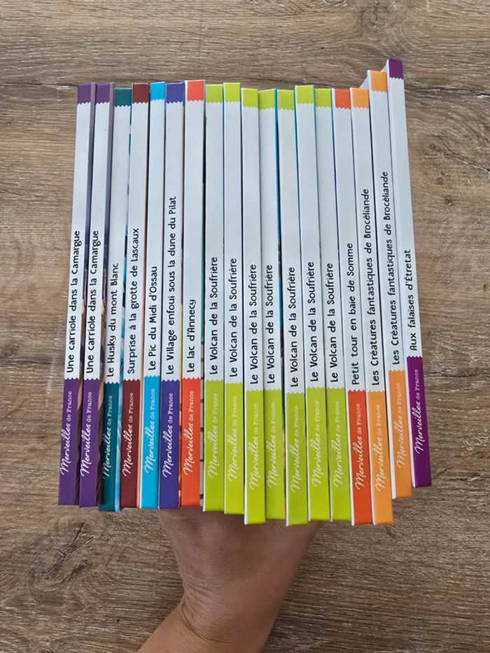 Lot livres mcdo - photo numéro 2