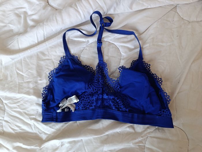 Soutien gorge dentelle - photo numéro 2