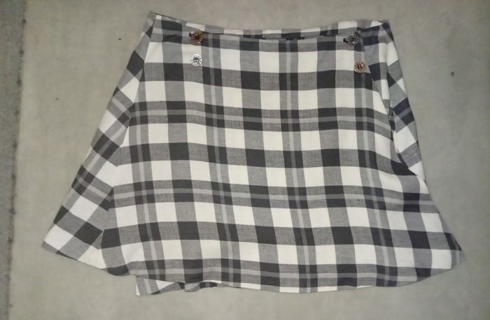 🌺 jupe à carreaux neuve style grunge sexy seulement 14 eur 🌺 - photo numéro 2