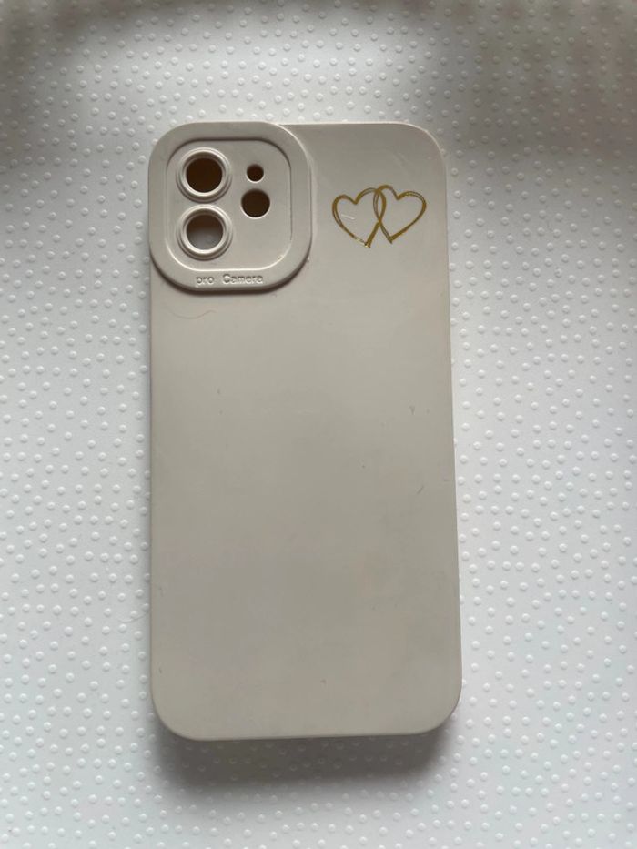 Coque crème iphone 12