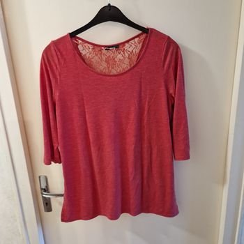 L  tee-shirt manches 3/4 dos dentelle