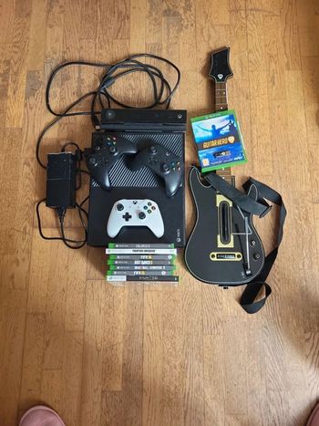 Xbox one+kinect+guitar hero