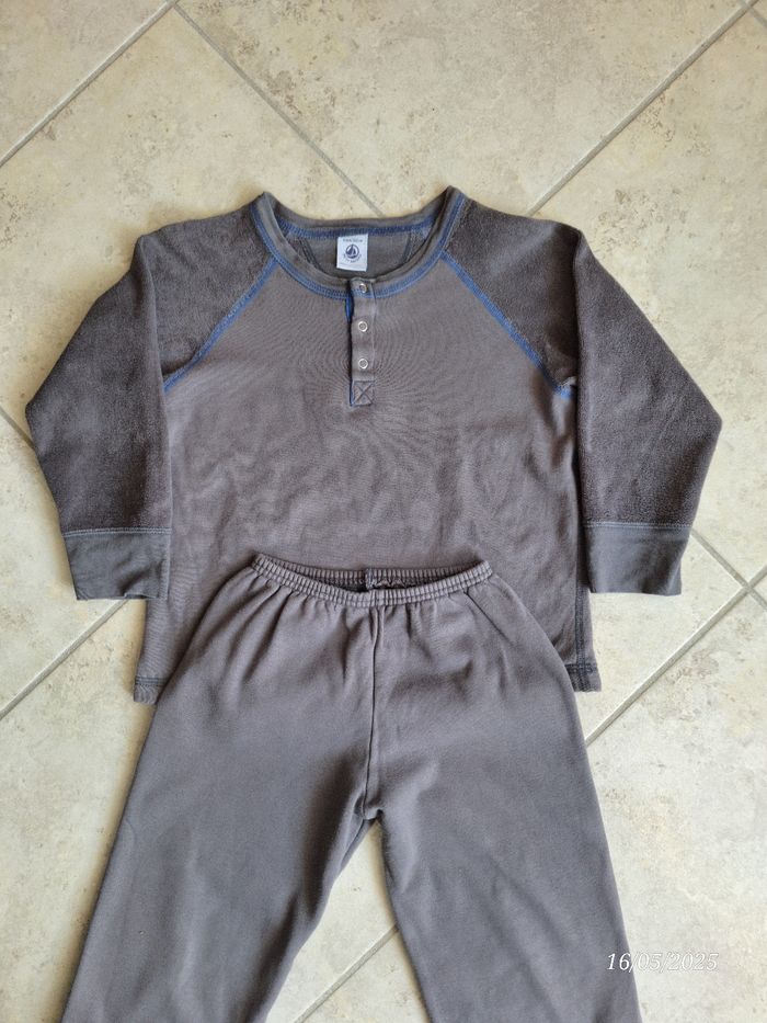 2 pyjamas chauds Petit Bateau 4 ans - photo numéro 4