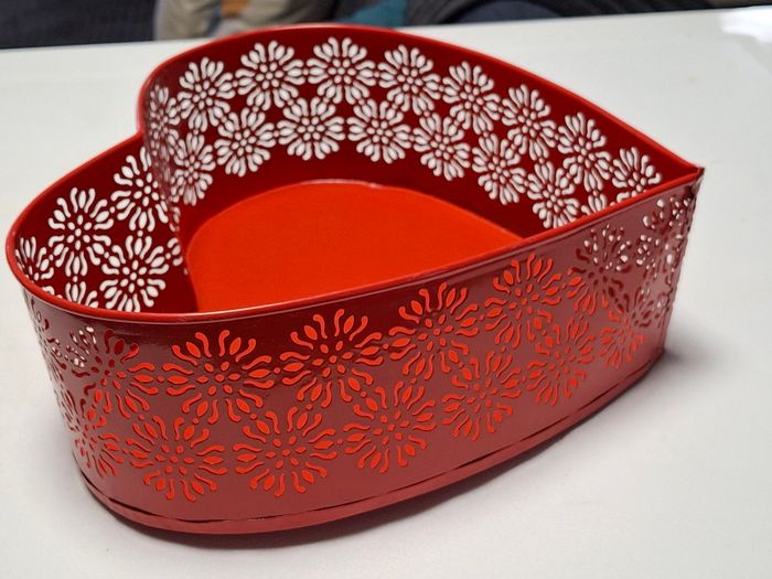 Corbeille  en métal,.forme cœur - photo numéro 5