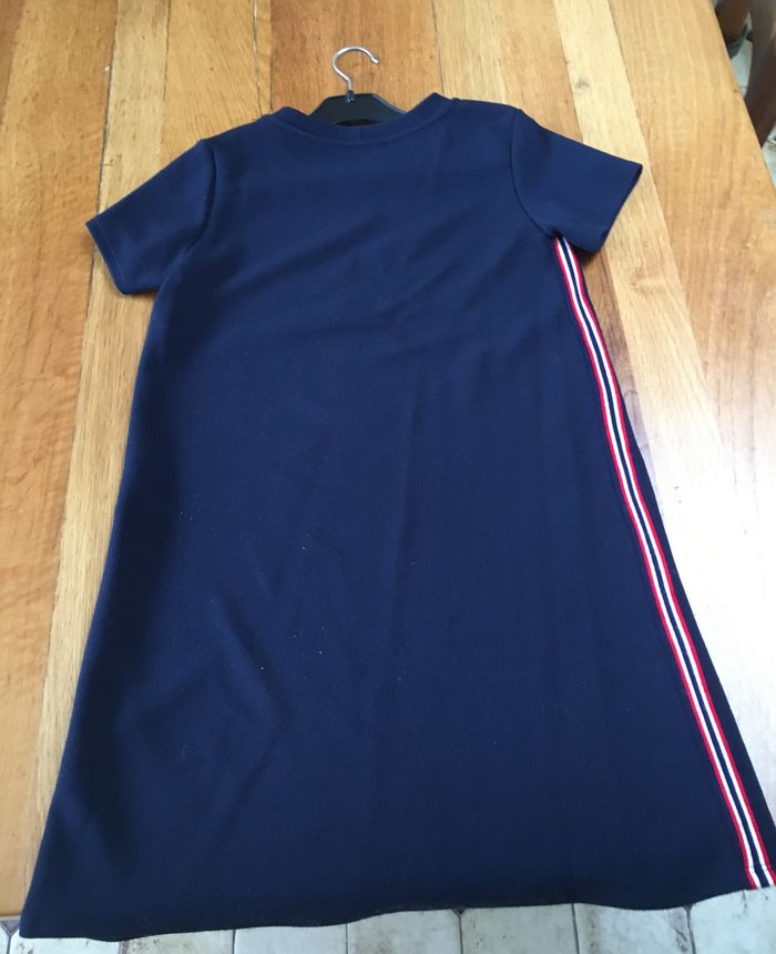 Robe bleue marine - photo numéro 2