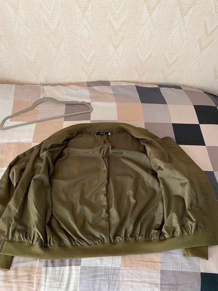 Superbe belle veste bomber  kaki E.Diva taille M - photo numéro 17