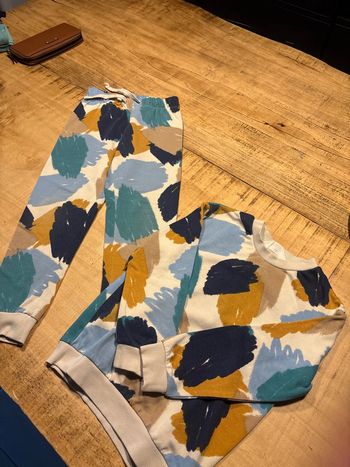 Ensemble coloré