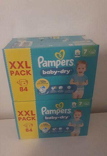 Couche pampers taille 7