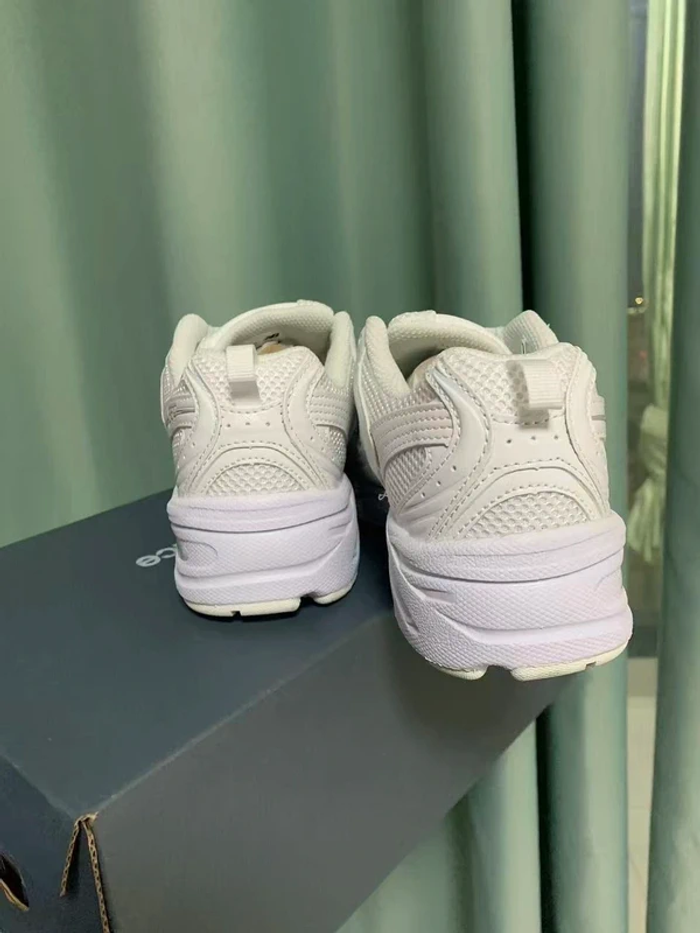 New Balance 530 taille 38 - photo numéro 5