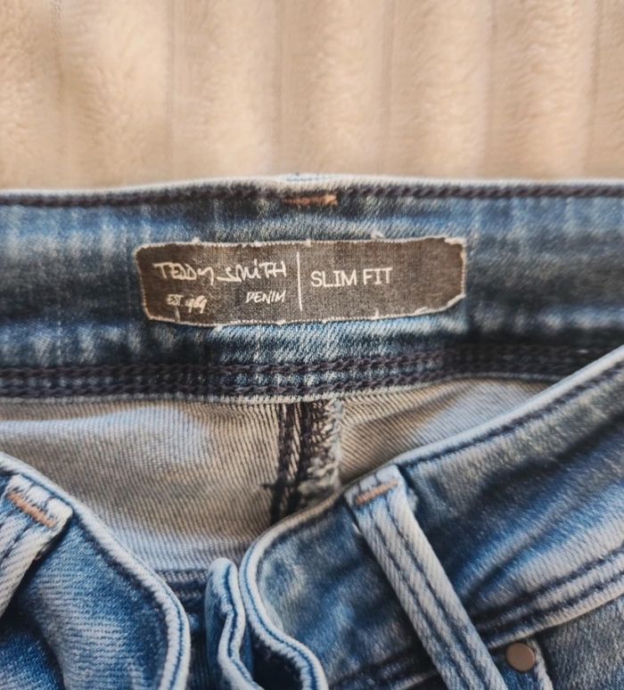 Jean slim bleu Teddy Smith – Taille 26 (équivaut 34)  Très bon état - photo numéro 6