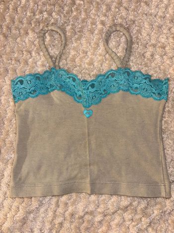 Top à bretelles Lili Gaufrette – dentelle turquoise