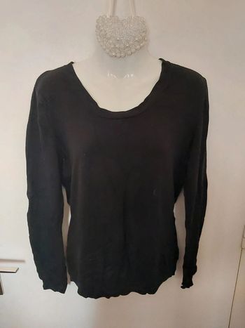 Pull fin noir col rond taille 46/48