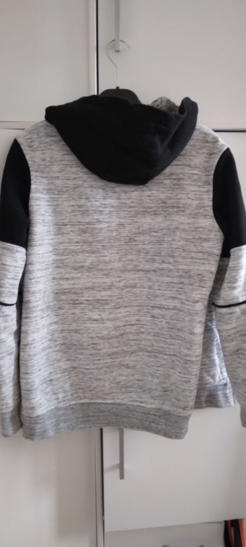 Veste garçon automne hiver très bon état
