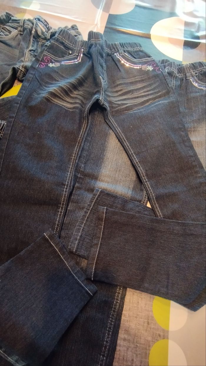Lot de 4  jeans fille  10/14 Ans - photo numéro 2