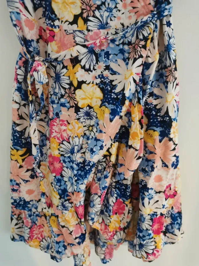 Robe cache-cœur Kiabi - Taille 38 - photo numéro 2